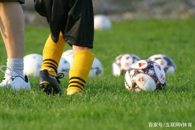 尼克斯大胜送猛龙12连败 开拓者不敌老鹰8连败